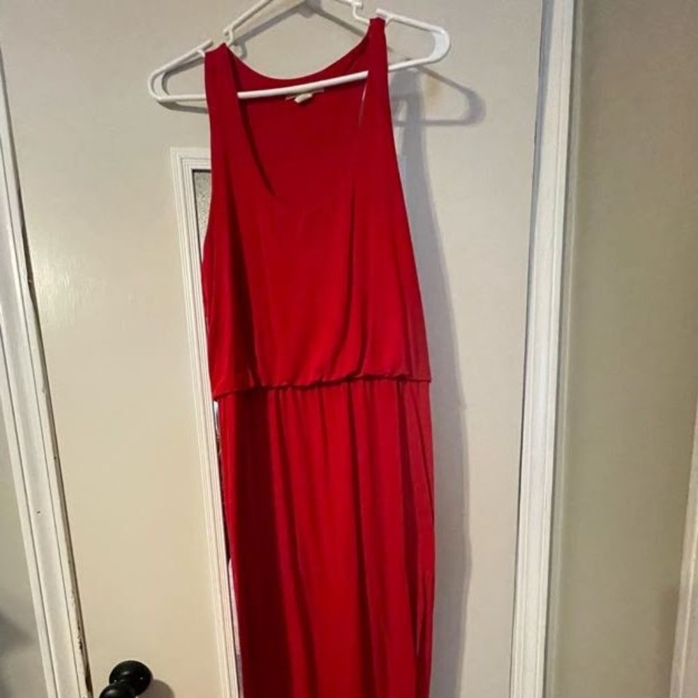 Red maxi dress size M